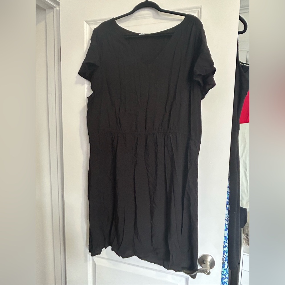 Old Navy Black Dress with Sleeves - Size XXL